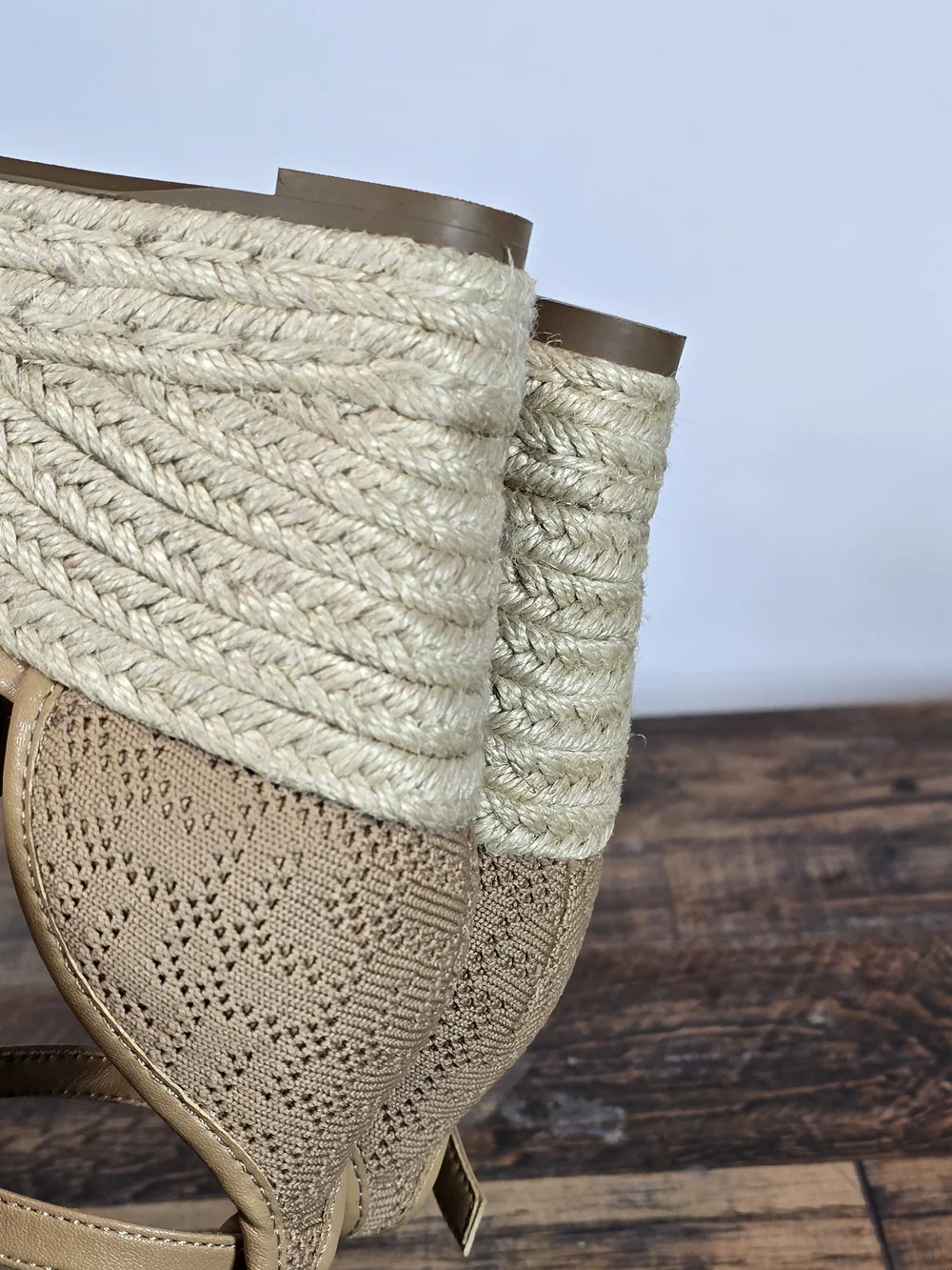 Cosy Island stylish beige